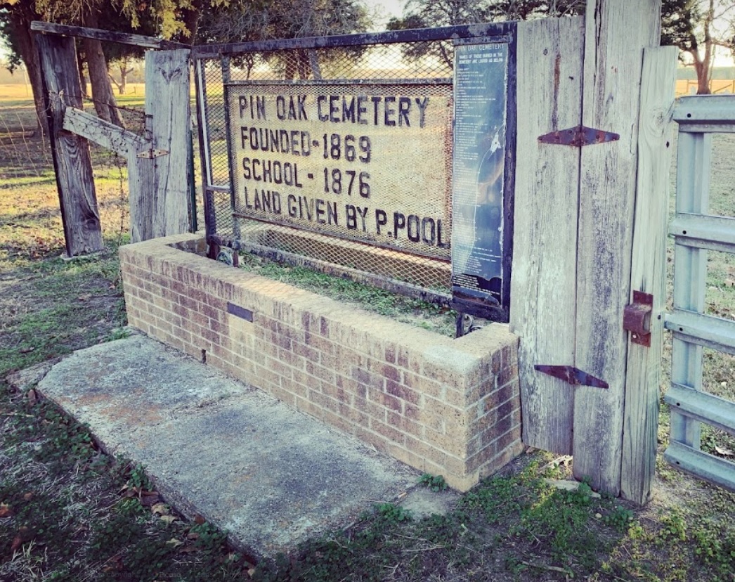 Pin Oak Cemetery